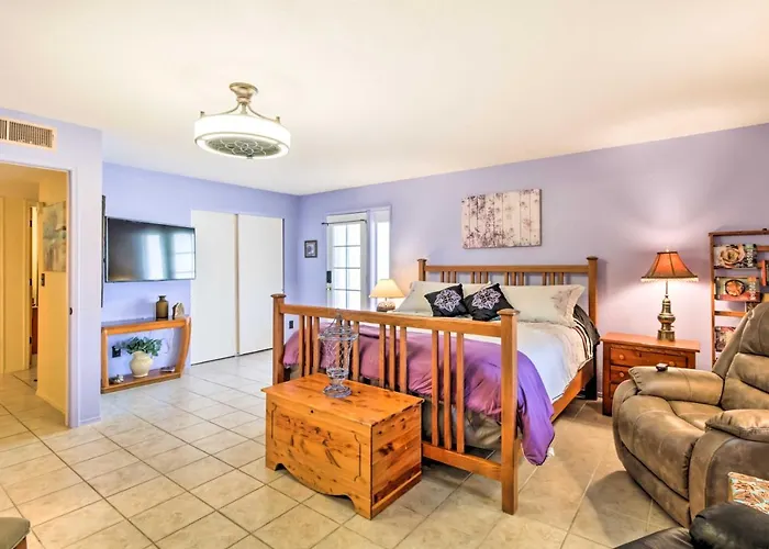 Holiday home Pet-friendly W/ Heated Pool & Hot Tub Tucson