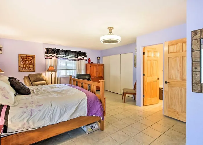 Holiday home Pet-friendly W/ Heated Pool & Hot Tub Tucson
